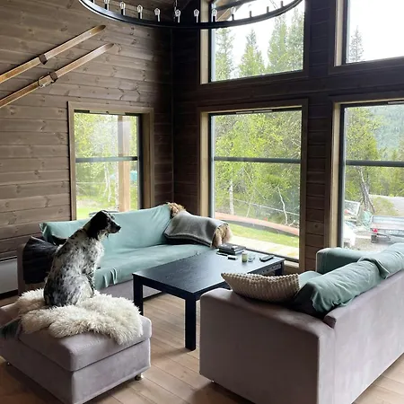 Mountain For Year-round Outdoor Activities * Vevle